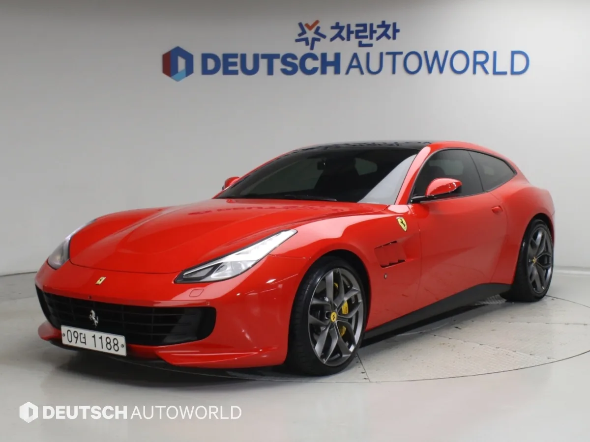 2018 Ferrari GTC4 Lusso