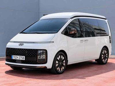 2024 Hyundai Staria