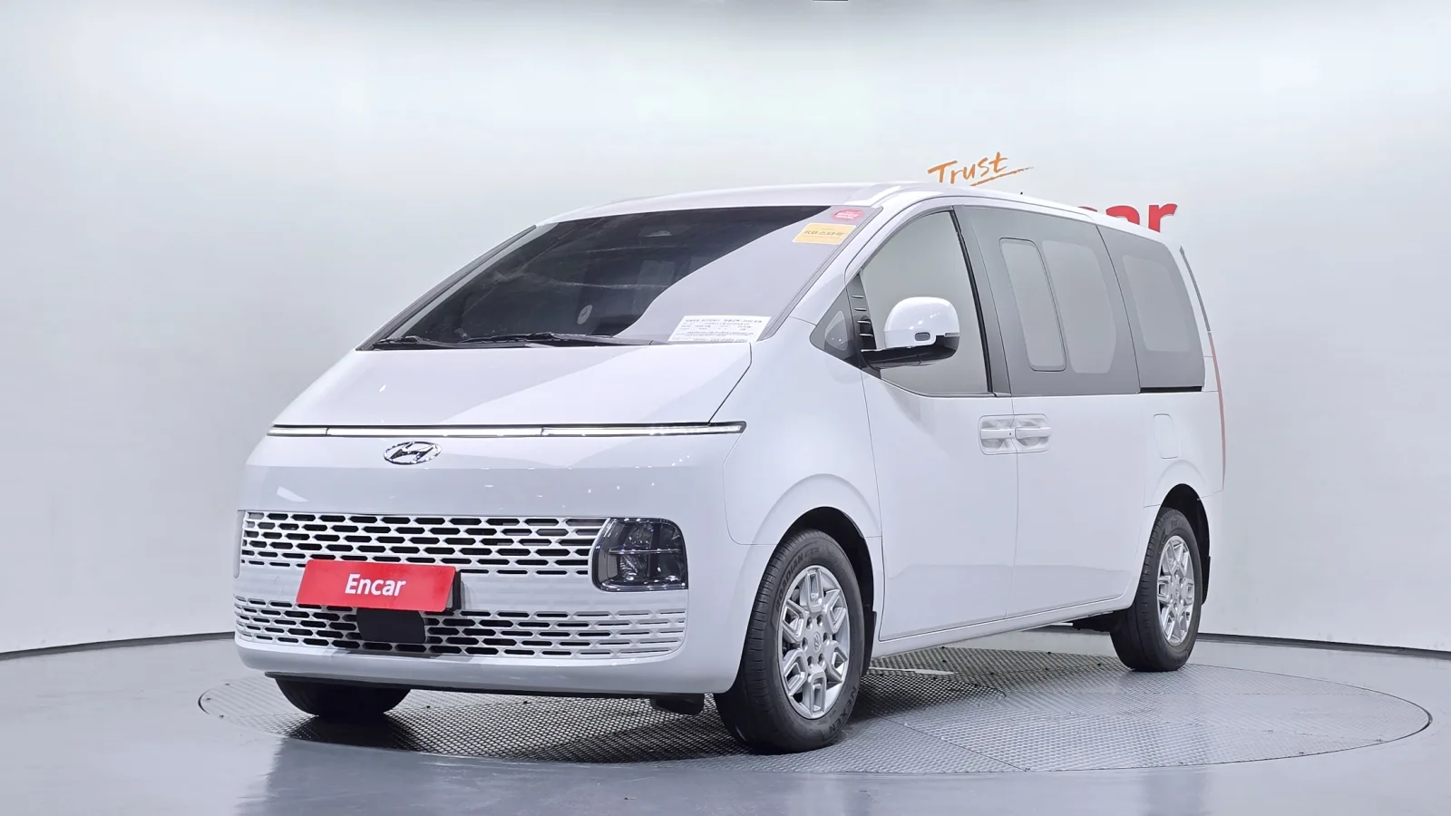 2023 Hyundai Staria
