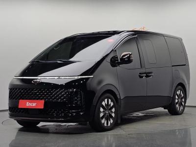 2022 Hyundai Staria