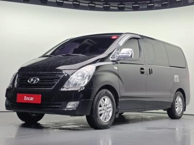 2017 Hyundai Starex