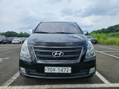 2016 Hyundai Starex