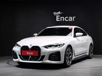 2022 BMW i4