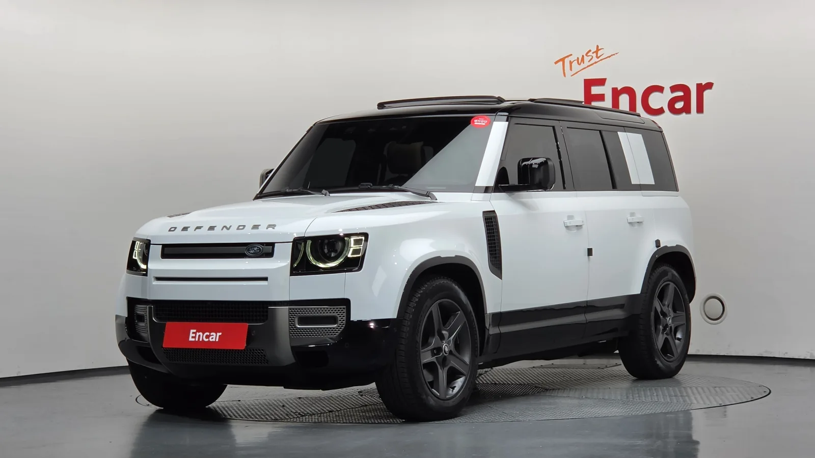 2025 Land Rover Defender