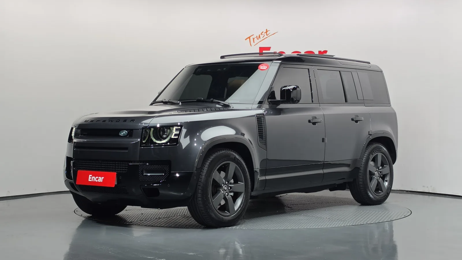 2025 Land Rover Defender