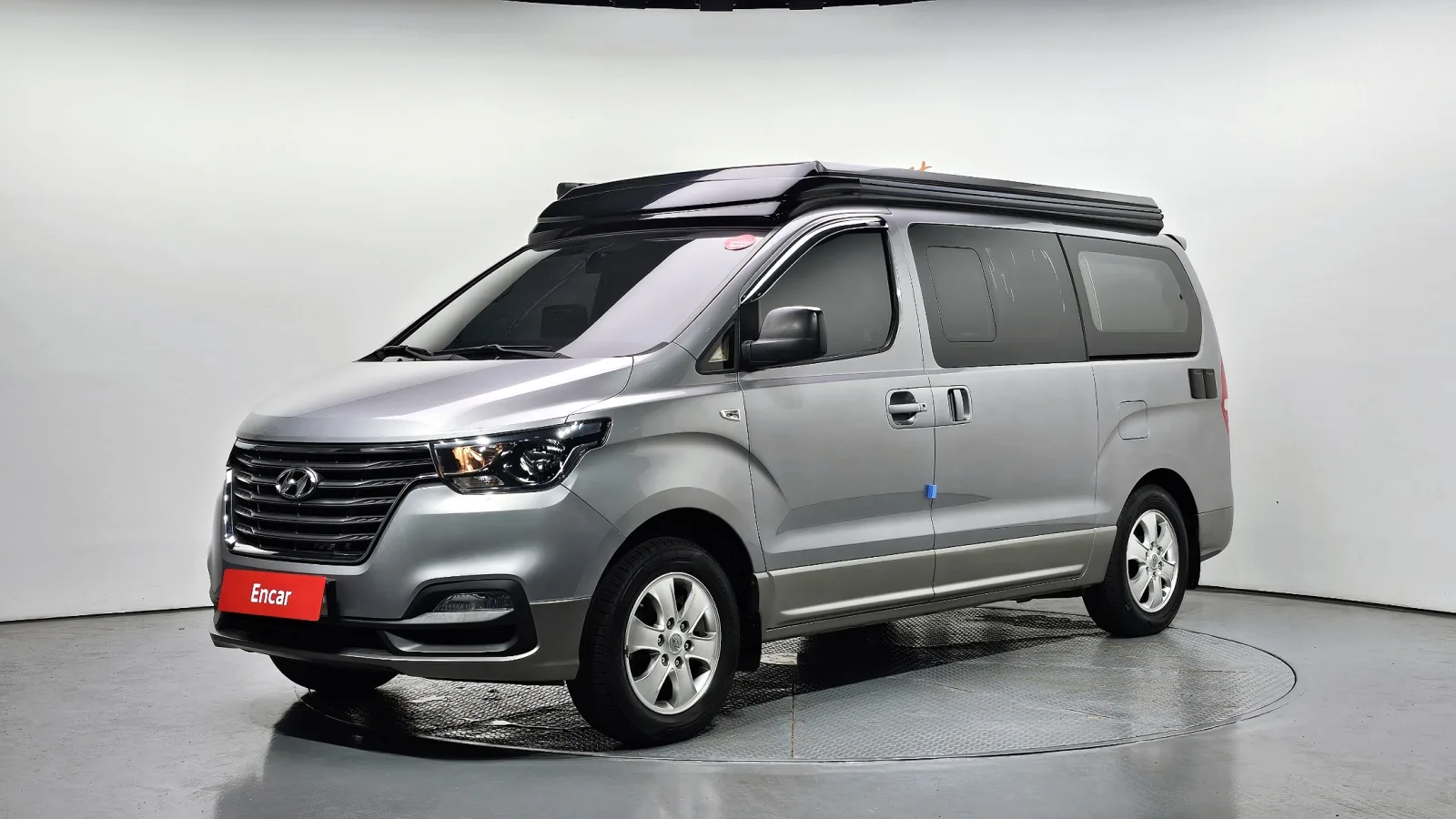 2021 Hyundai Starex