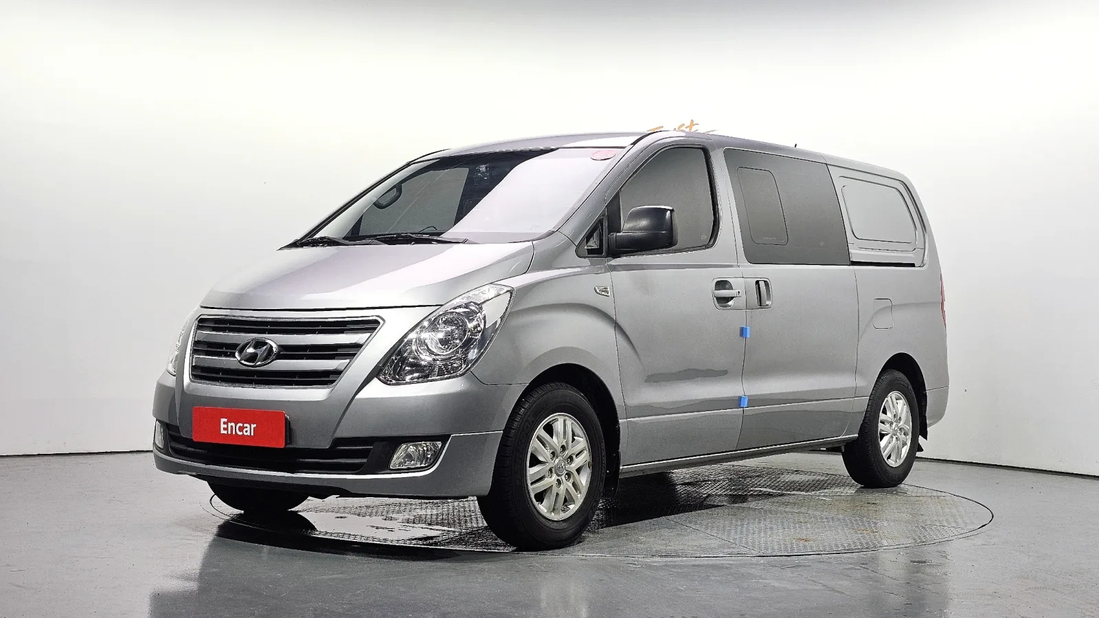2017 Hyundai Starex