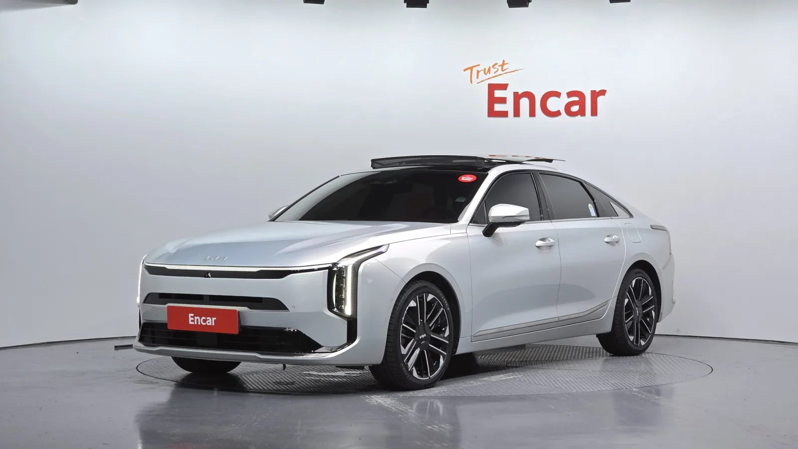 2025 Kia K8