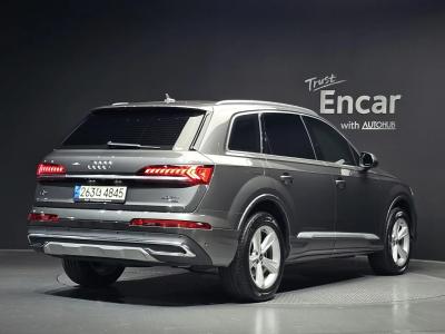 2022 Audi Q7