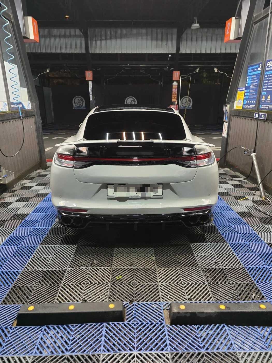 2010 Porsche Panamera