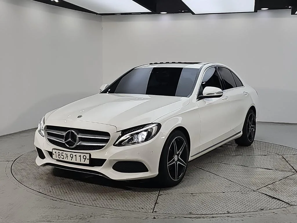 2018 Mercedes-Benz C-Class