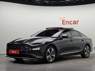 2022 Kia K8