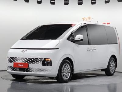 2023 Hyundai Staria