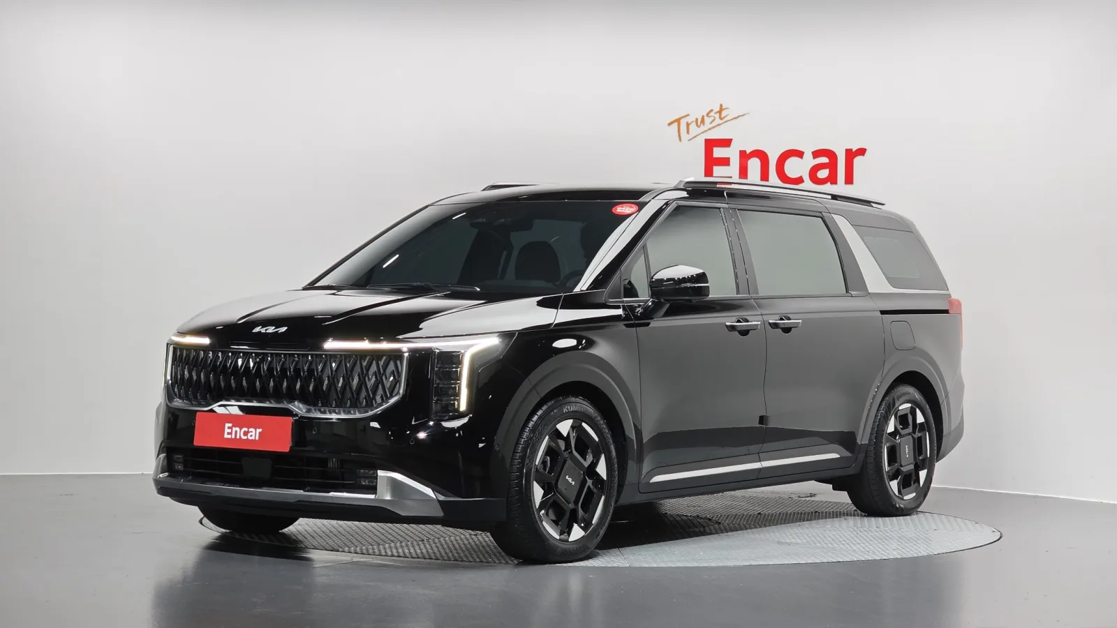 2025 Kia Carnival