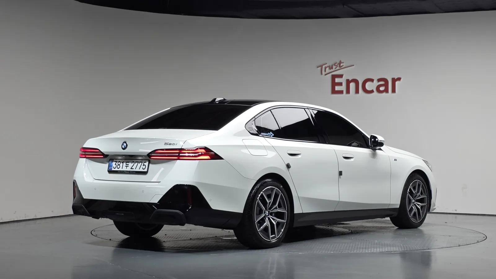 2025 BMW 5-Series