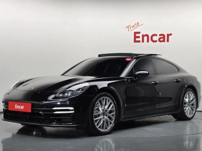 2021 Porsche Panamera