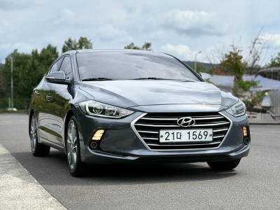 2017 Hyundai Elantra