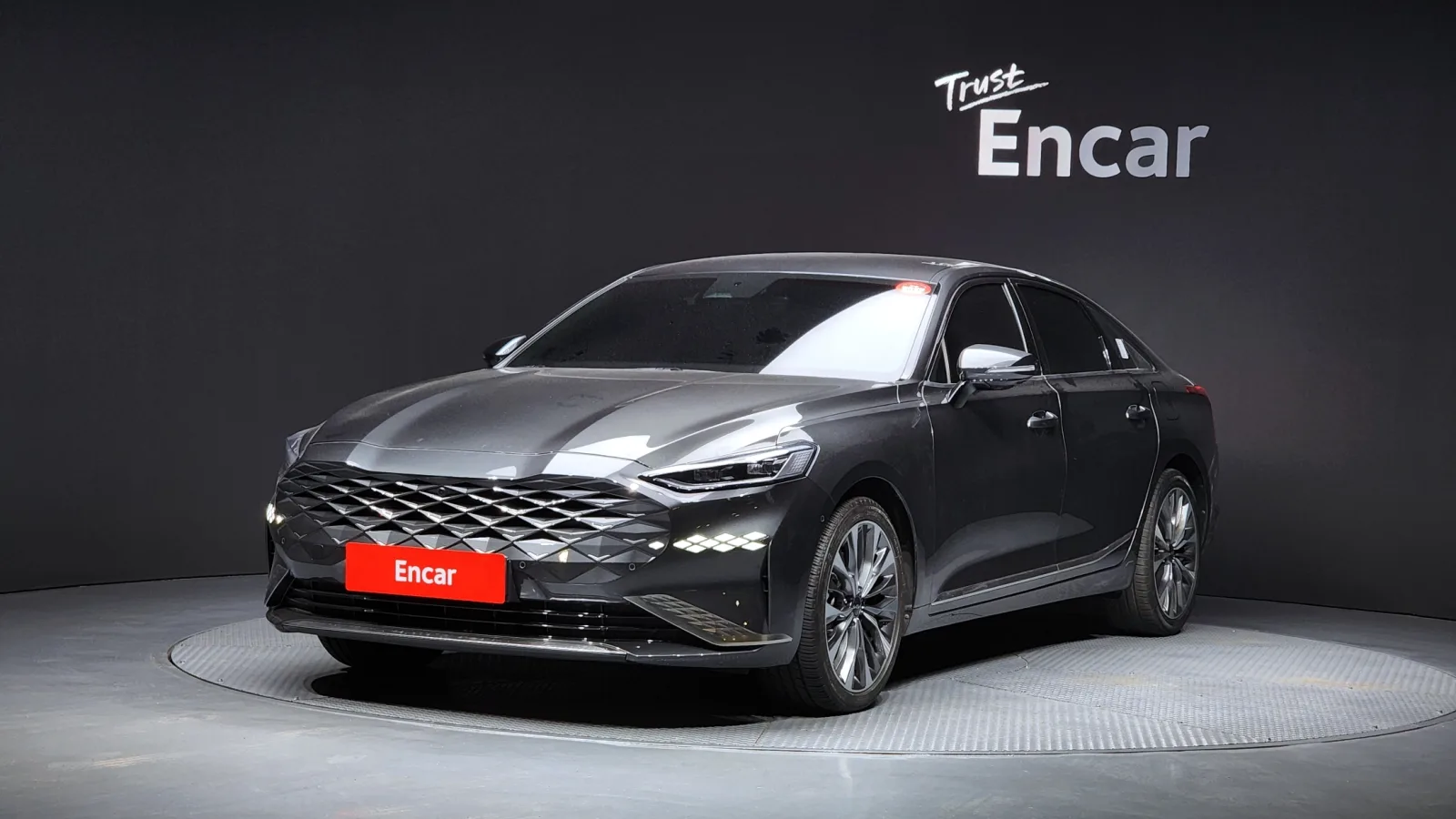 2022 Kia K8