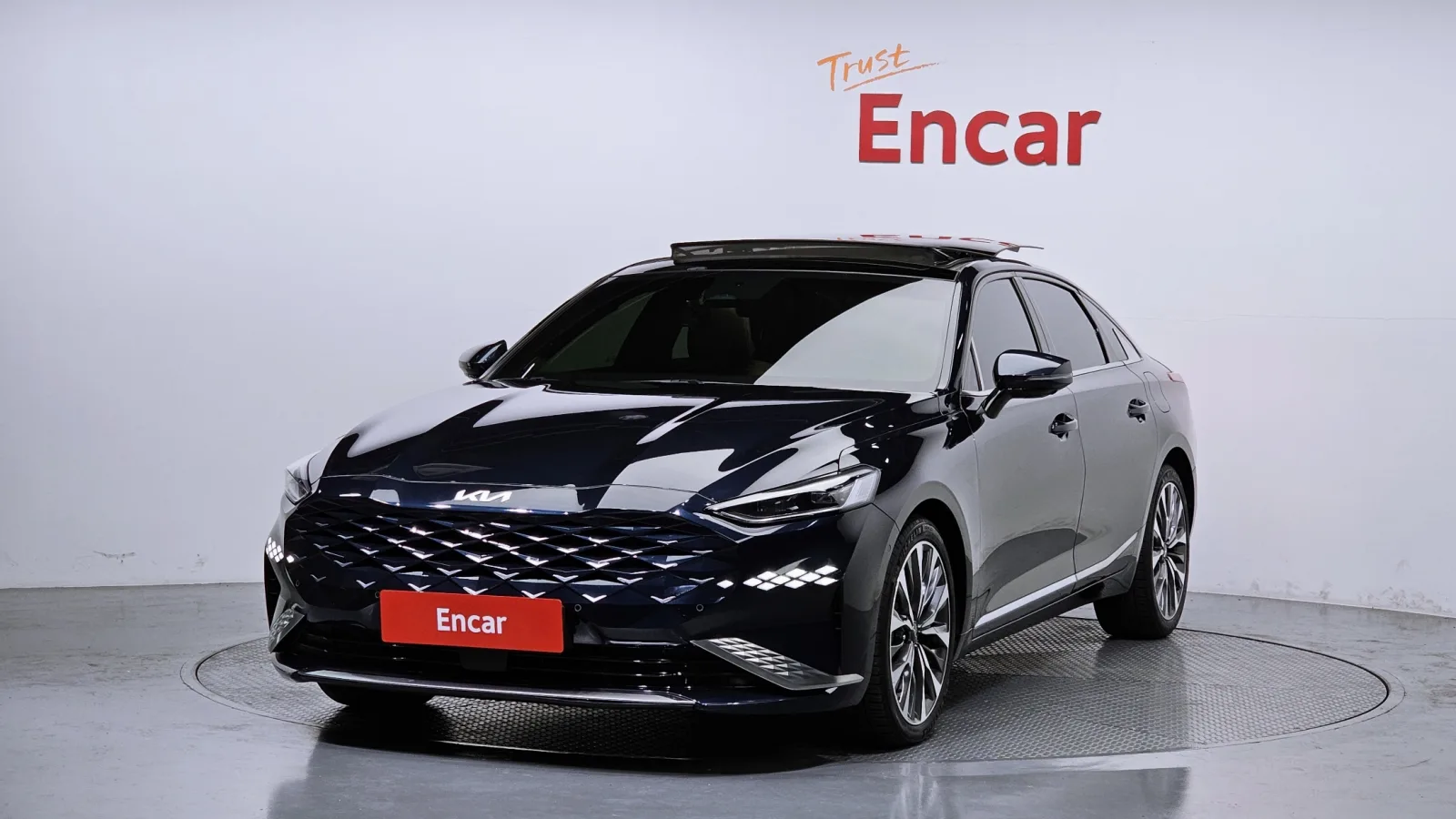 2022 Kia K8