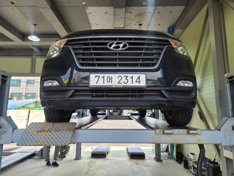 2019 Hyundai Starex