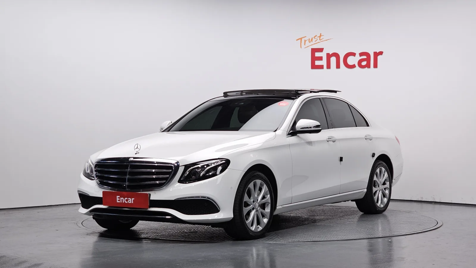2017 Mercedes-Benz E-Class