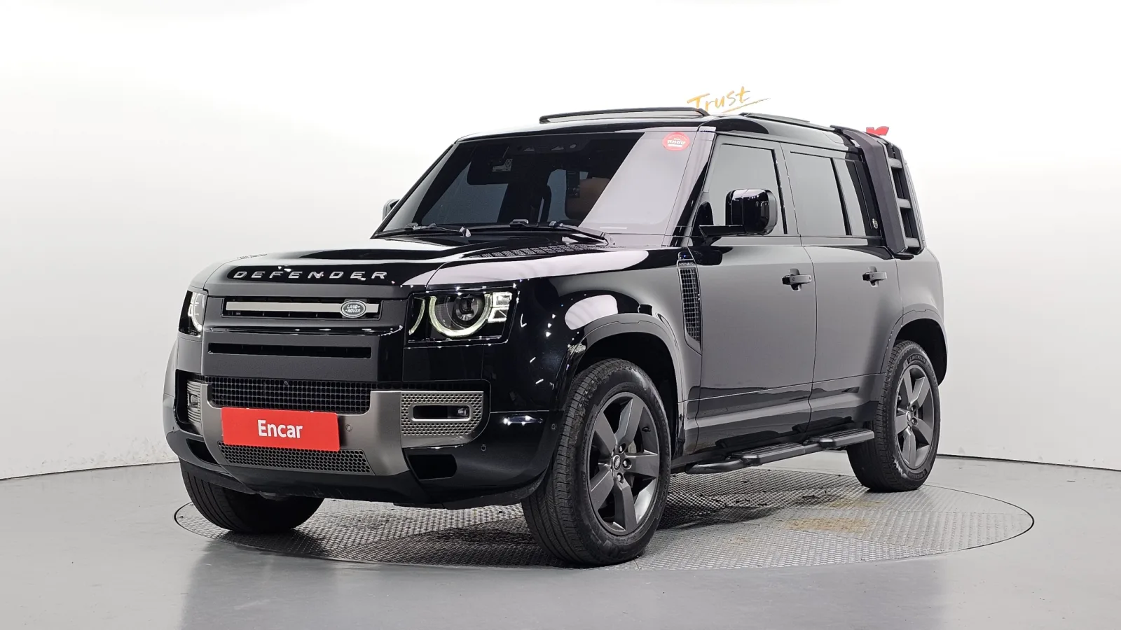 2025 Land Rover Defender