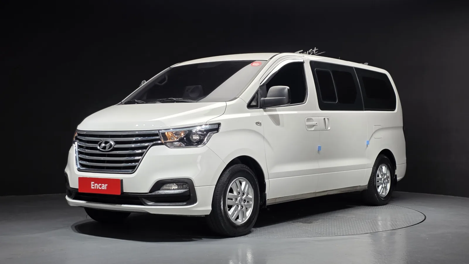 2020 Hyundai Starex