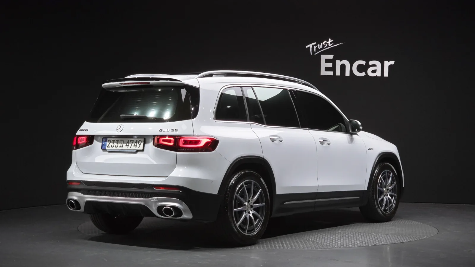 2023 Mercedes-Benz GLB-Class