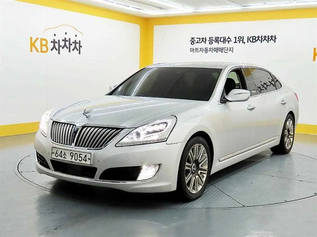 2015 Hyundai Equus