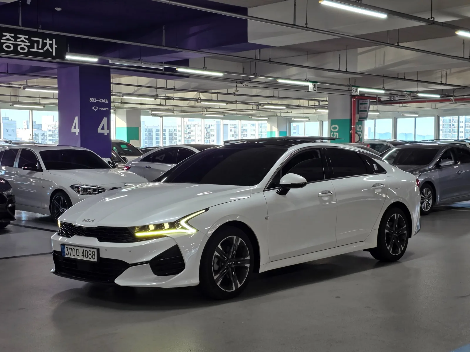 2023 Kia K5