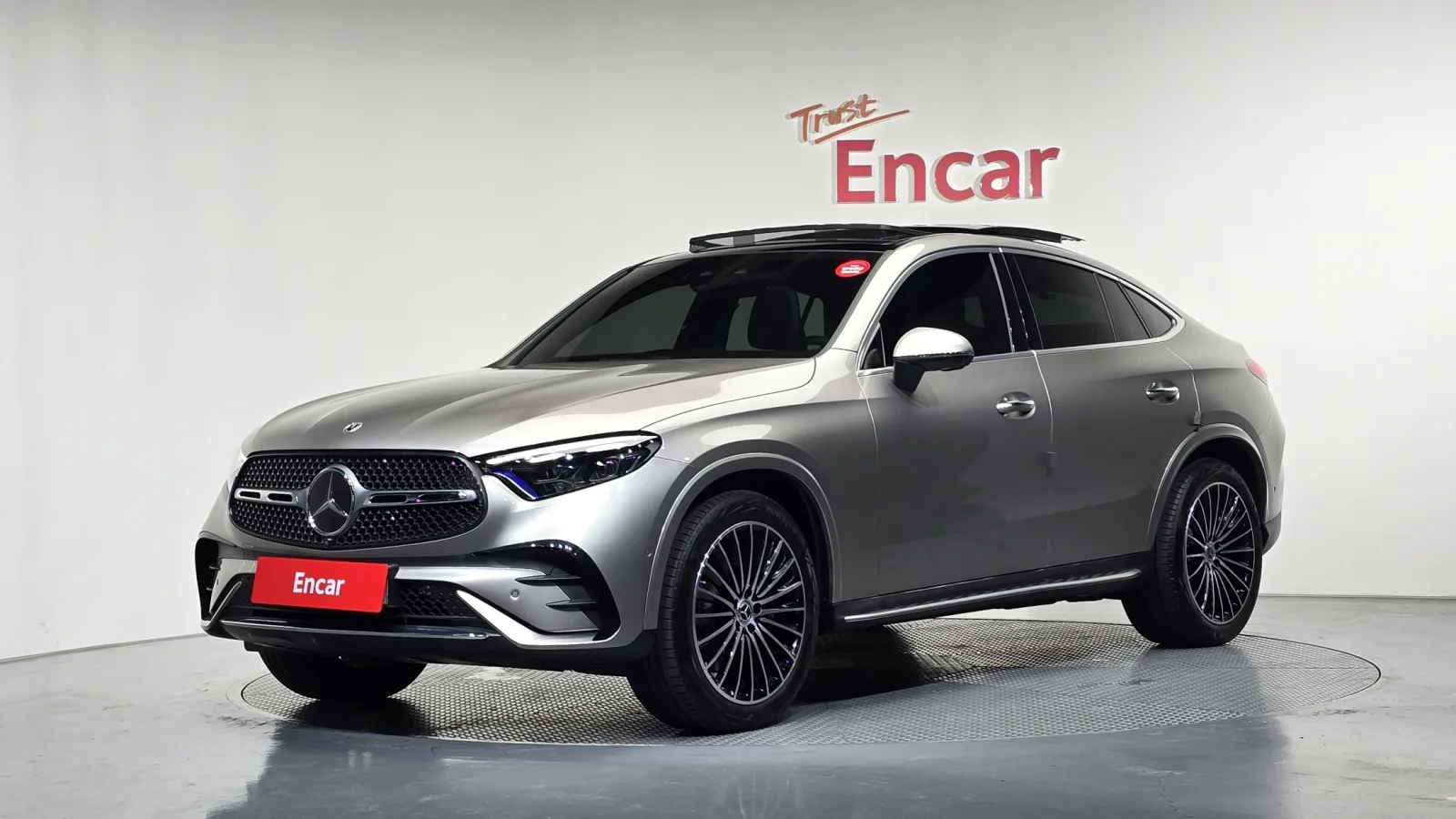 2024 Mercedes-Benz GLC-Class