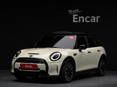 2022 MINI Cooper