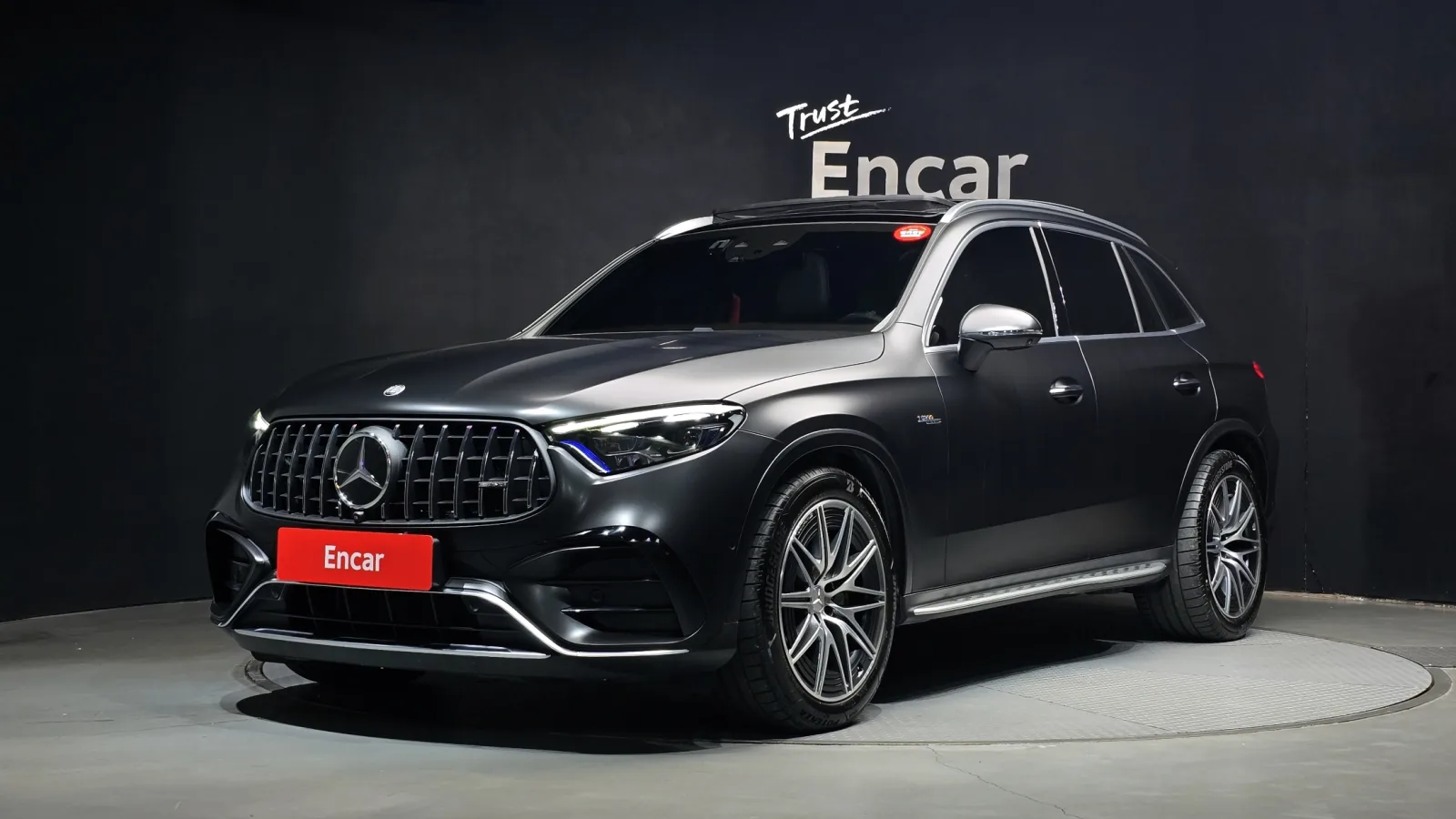 2025 Mercedes-Benz GLC-Class