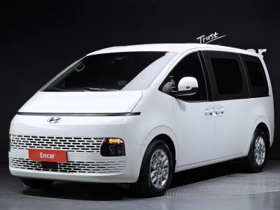 2023 Hyundai Staria