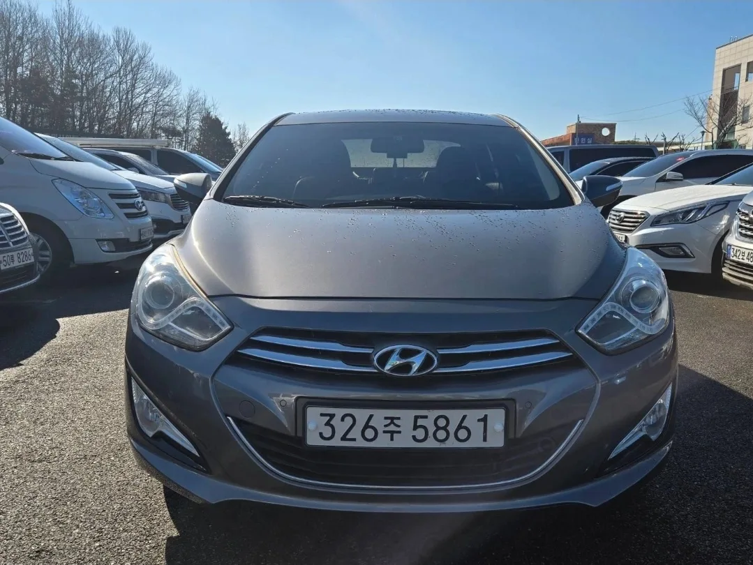 2012 Hyundai i40