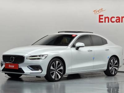 2024 Volvo S60