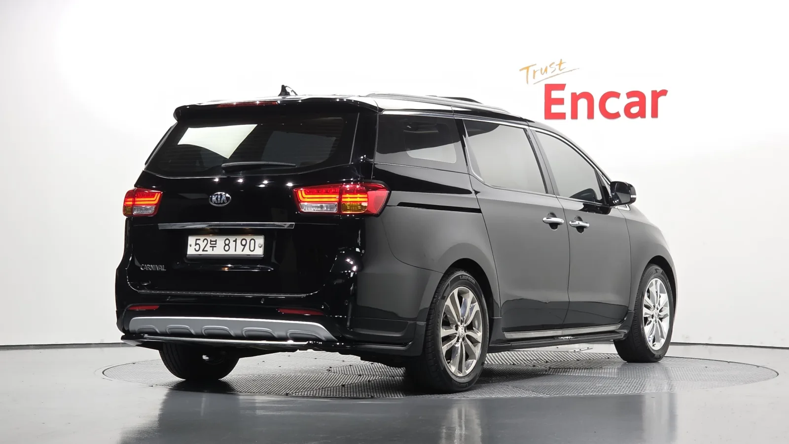 2018 Kia Carnival