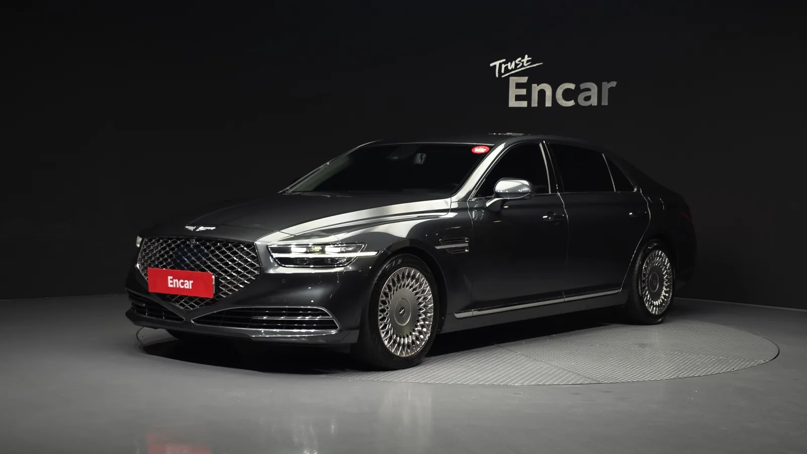 2019 Genesis G90