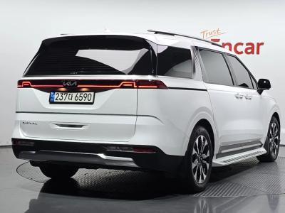 2022 Kia Carnival