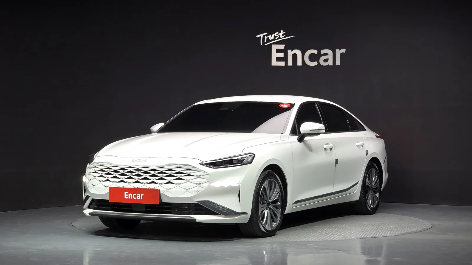 2023 Kia K8