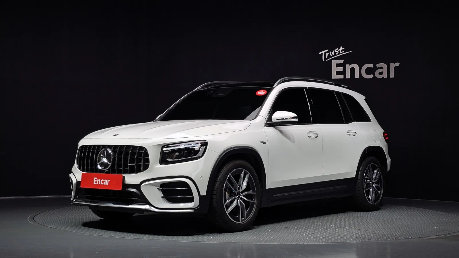 2025 Mercedes-Benz GLB-Class