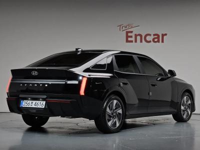 2027 Hyundai Elantra