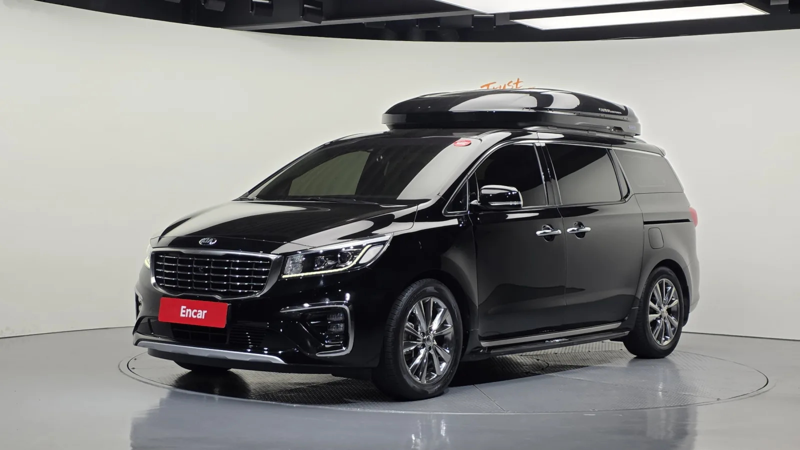 2019 Kia Carnival