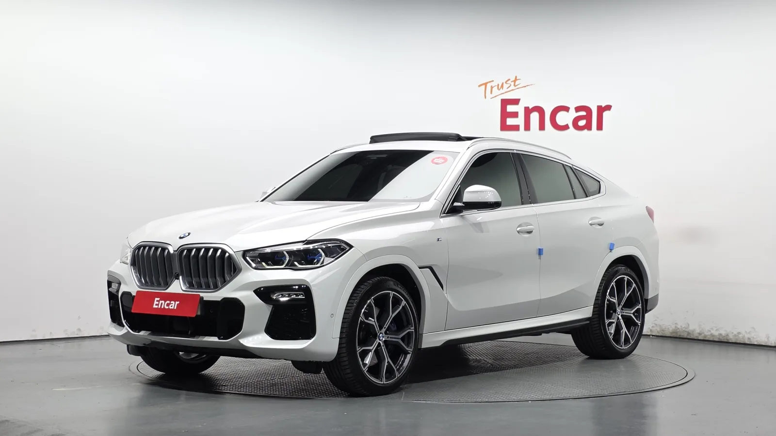 2021 BMW X6
