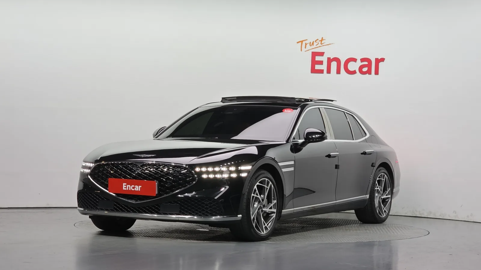 2022 Genesis G90