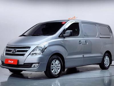 2017 Hyundai Starex
