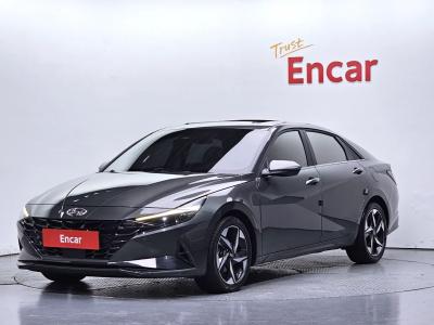 2022 Hyundai Elantra