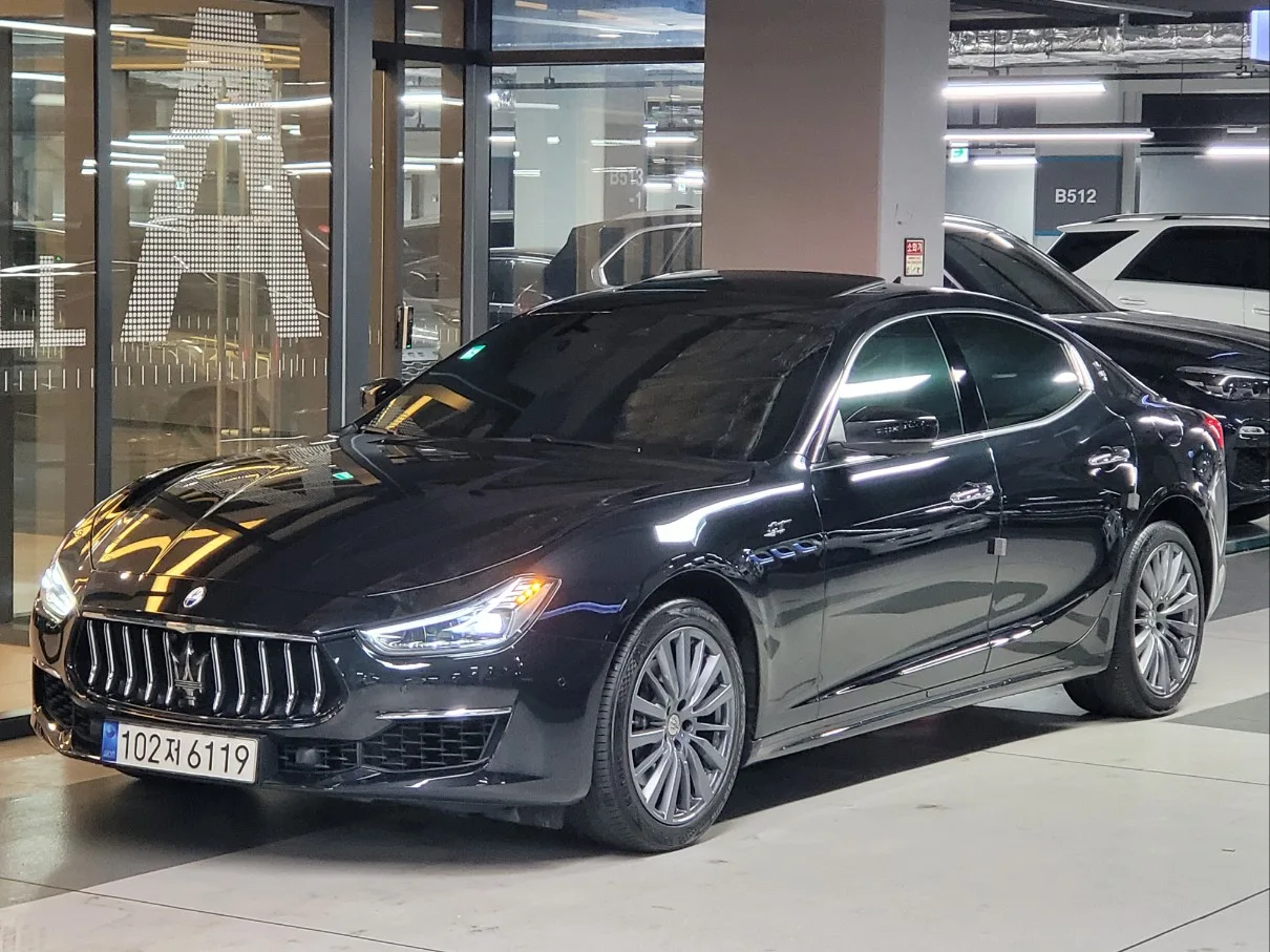 2022 Maserati Ghibli