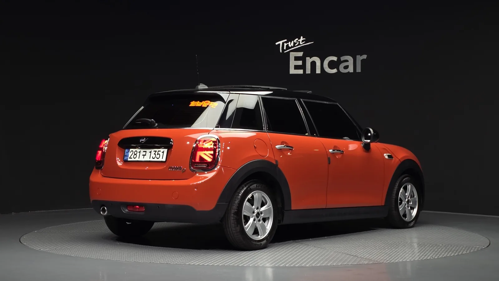 2019 MINI Cooper