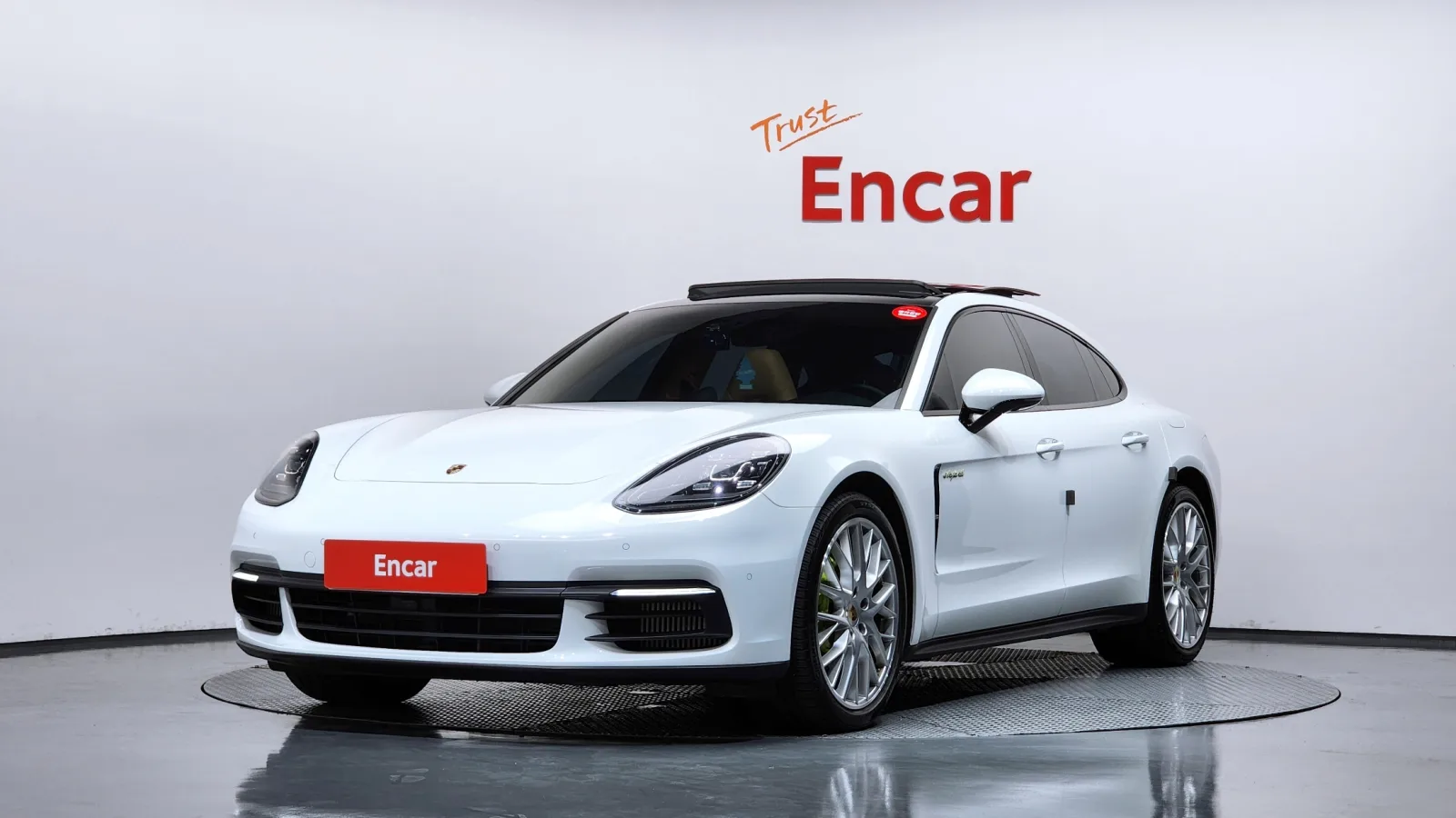 2018 Porsche Panamera